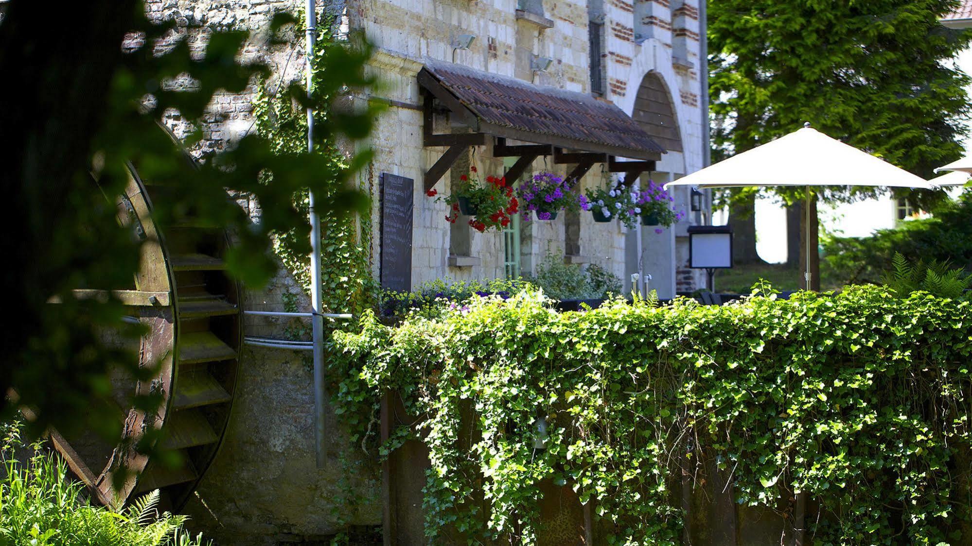 Hotel Moulin De Mombreux à Lumbres Extérieur photo